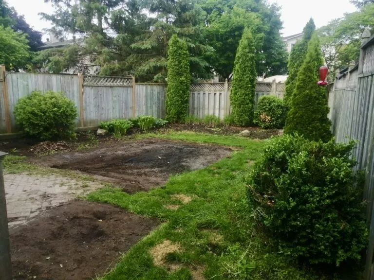 15_Kanata_interlocking_patio_before-768x576