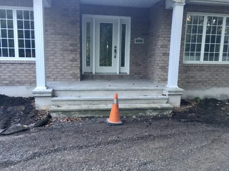 19_Ottawa_porch_overlay_before-768x576