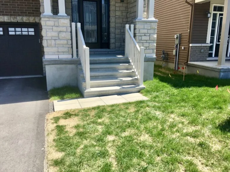 27_Ottawa_walkway_before-768x576